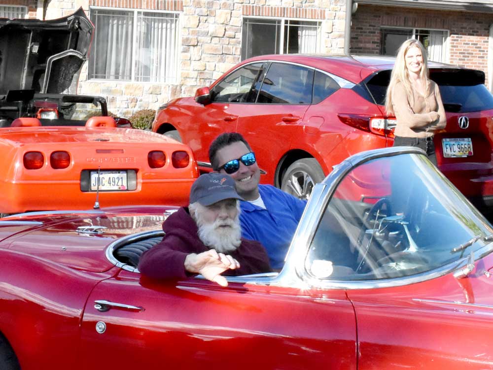 Local Car Community Supports Hospice Patient With Corvette Drive-in Event