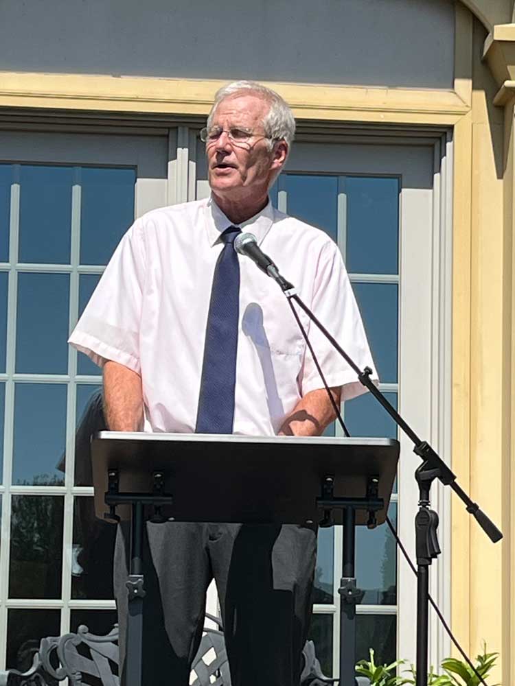 Community Honors Loved Ones at Ohio's Hospice Celebrating Life's Stories® Butterfly Release in Heath