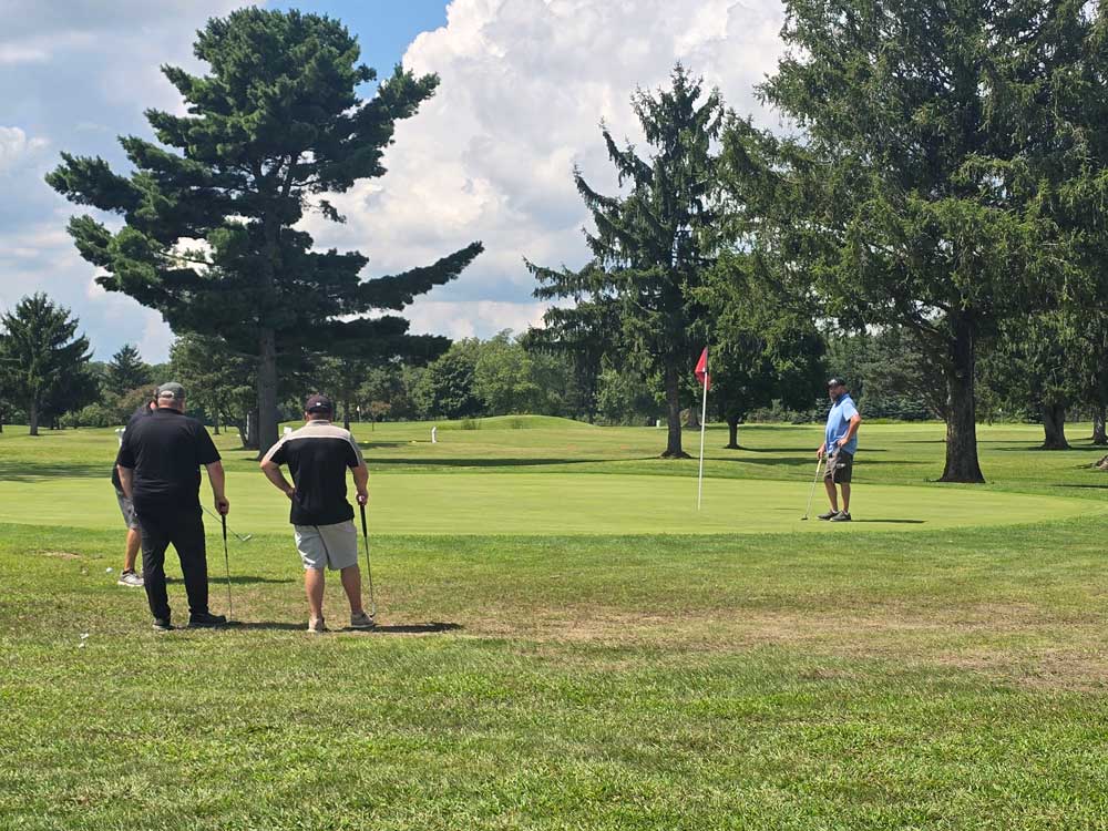 Ohio's Hospice Wilmington Golf Classic golfers